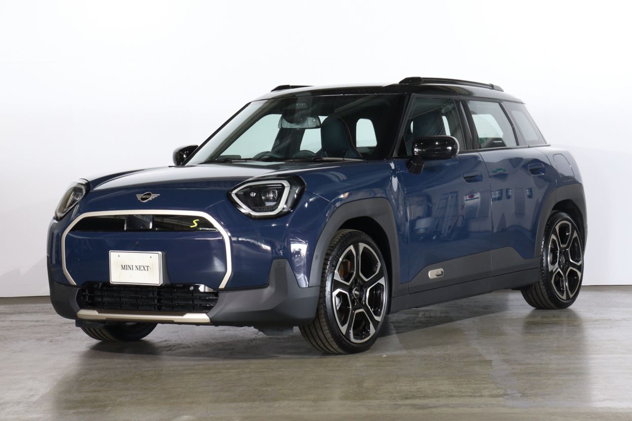 THE NEW ALL-ELECTRIC MINI ACEMAN SE