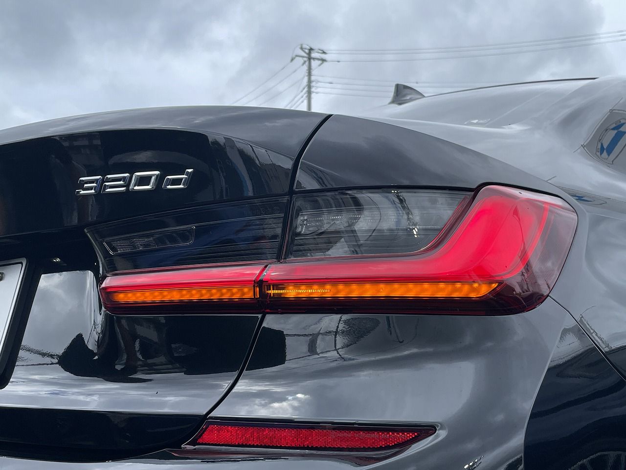 G20 320d xDrive RHD Saloon