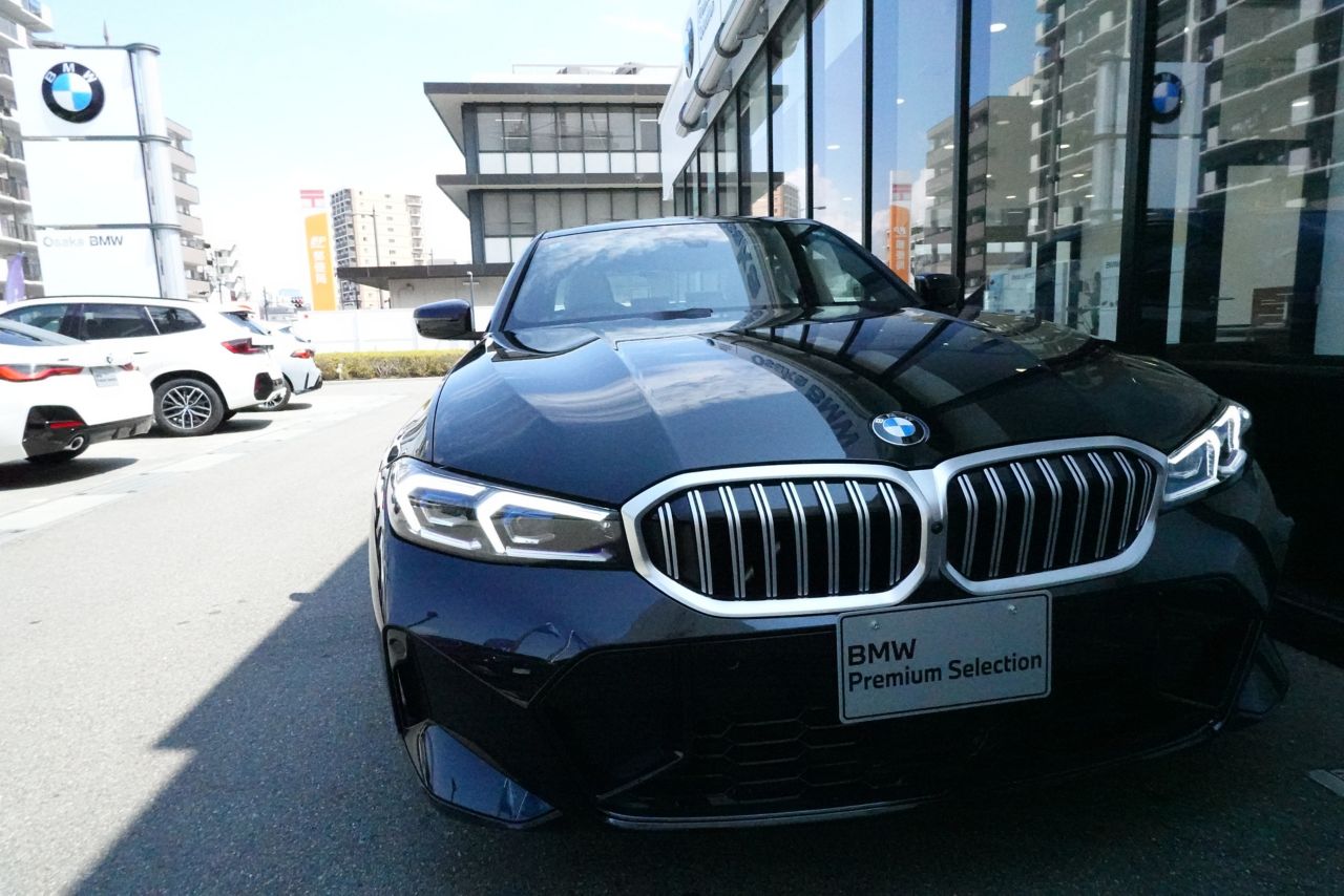 320d xDrive Berline RHD