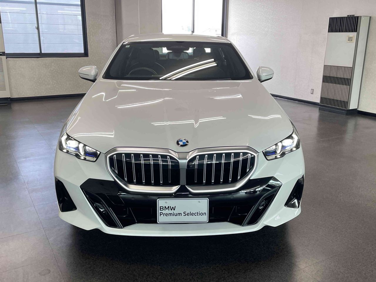 520i Sedan RHD