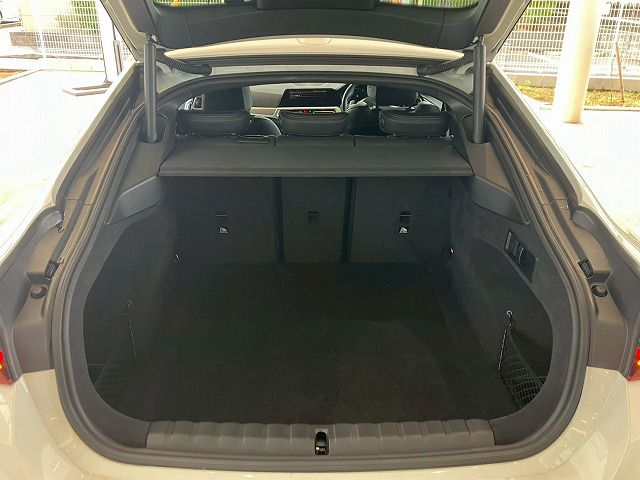 G26 420d xDrive Gran Coupe RHD