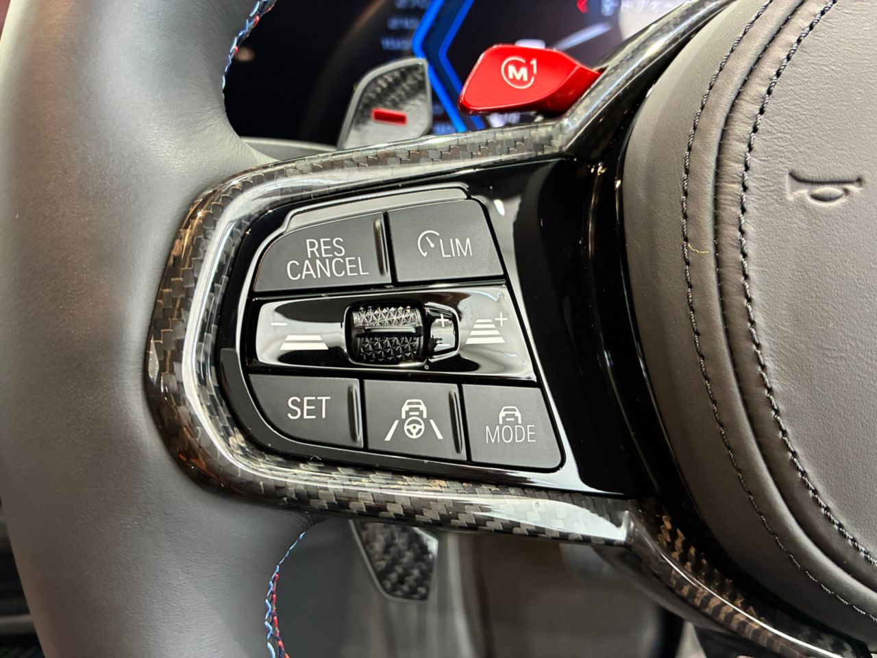 G** M* C********** * x***** T******