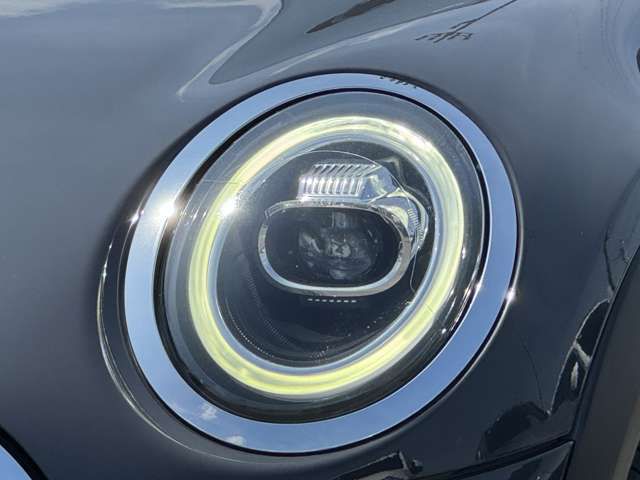 F55 COOPER S D(AT)