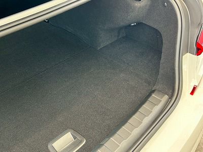 G20 330e Saloon RHD MX