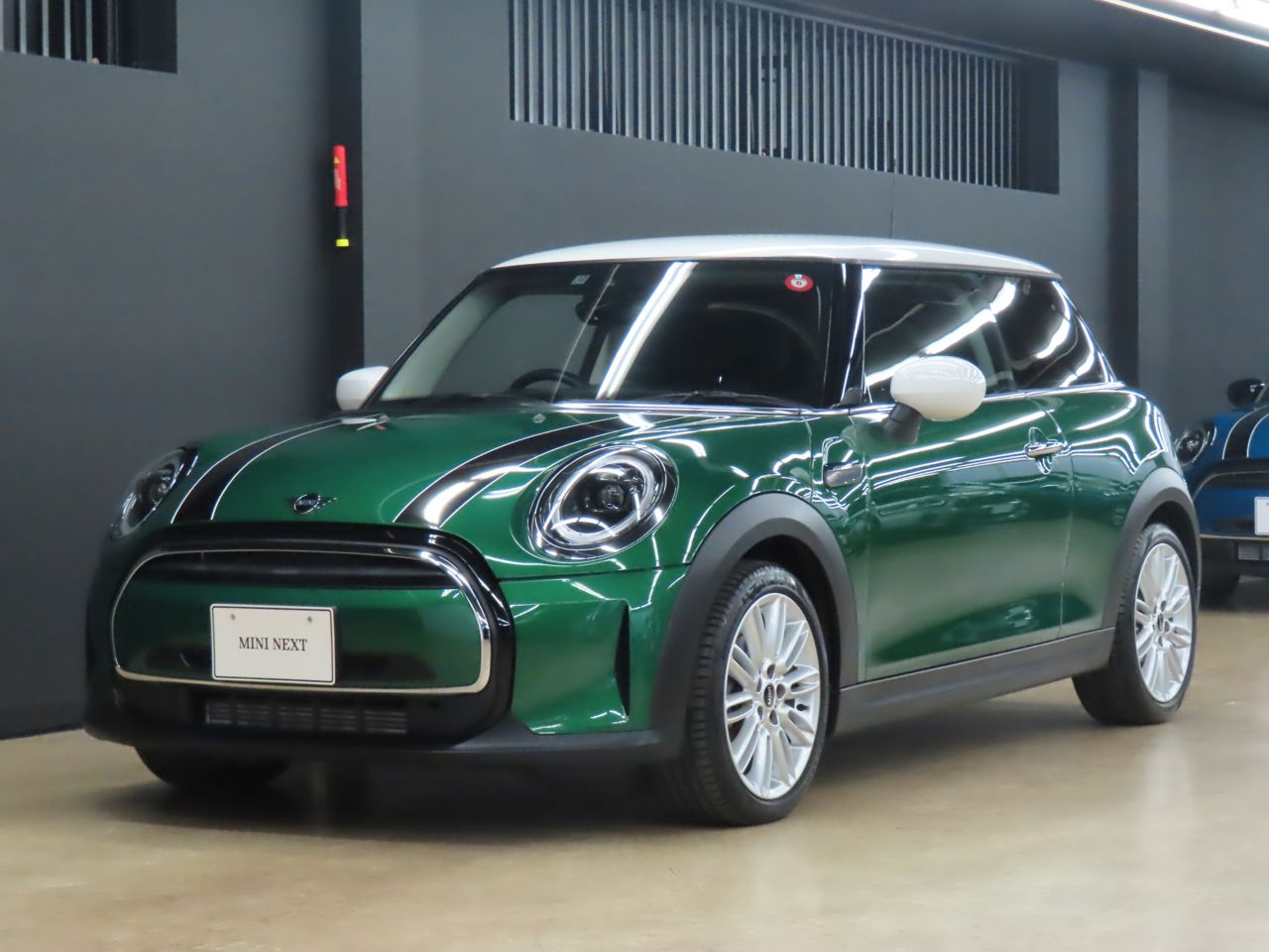 MINI Cooper F56 RHD