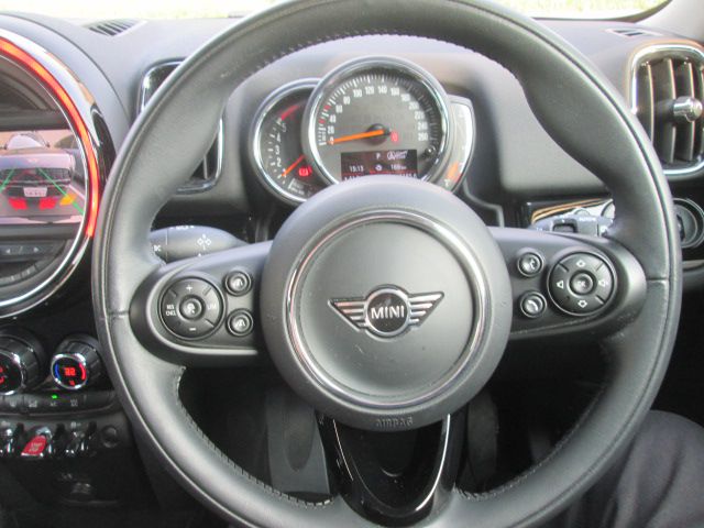 MINI CROSSOVER COOPER D