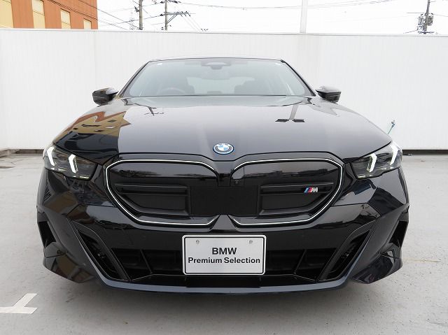 BMW i5 M60 xDrive Sedan RHD