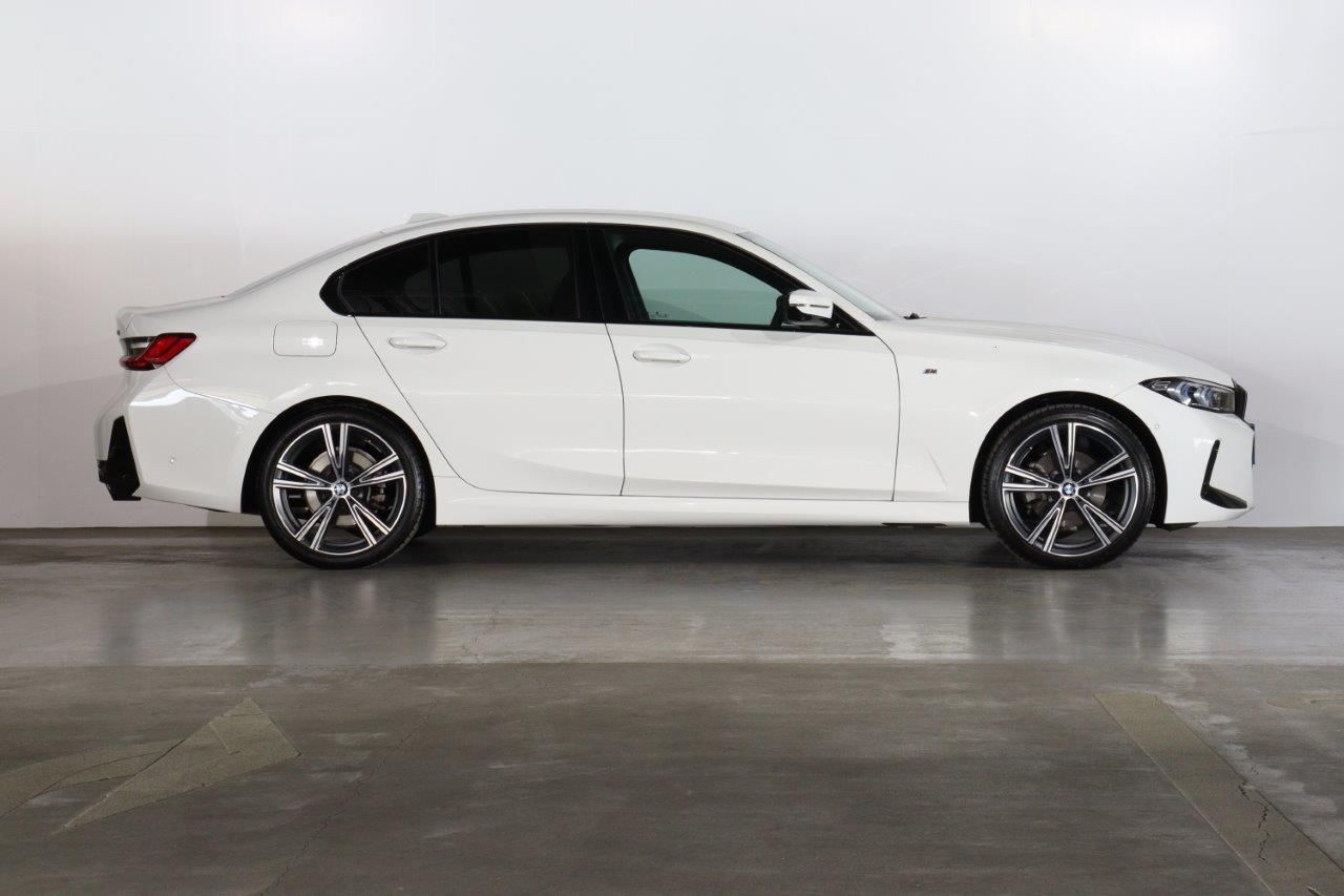 320d xDrive Berline RHD