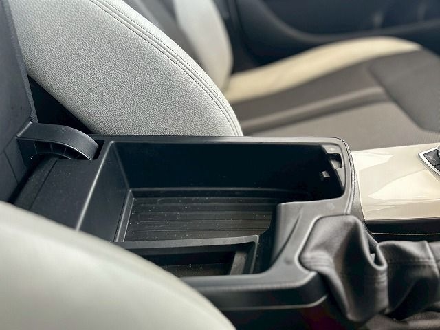 118 5DOOR RHD