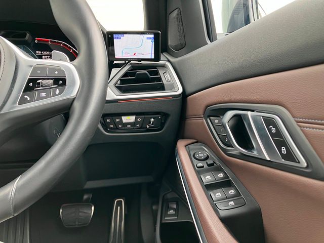 G21 320d xDrive Touring RHD