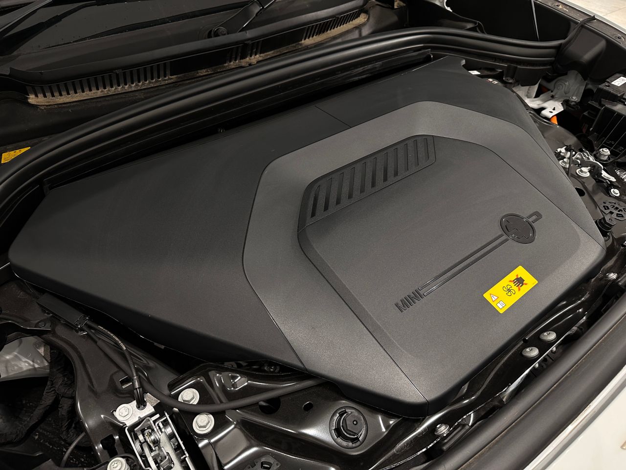 U25 MINI Countryman E