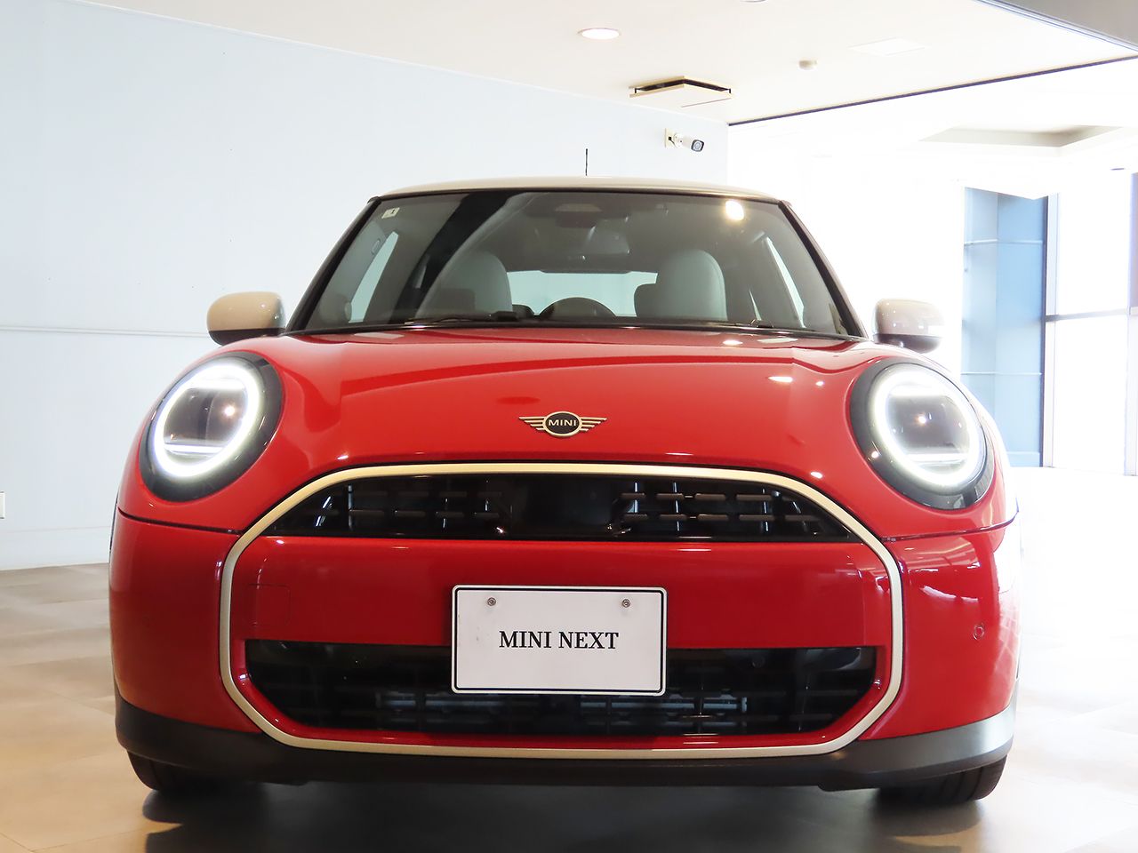 F66 MINI Cooper C 3Dr