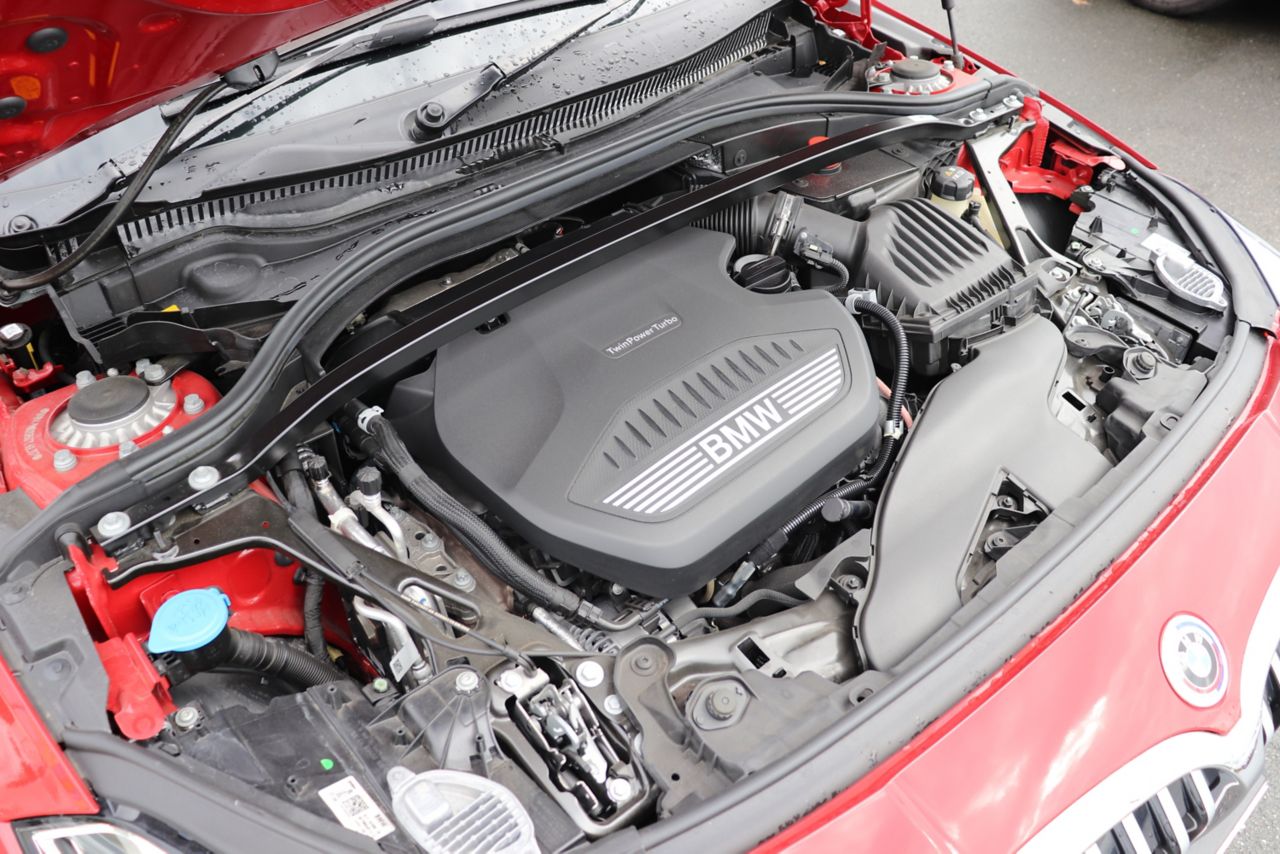 F40 118d Sports Hatch 5-door B47 2.0d