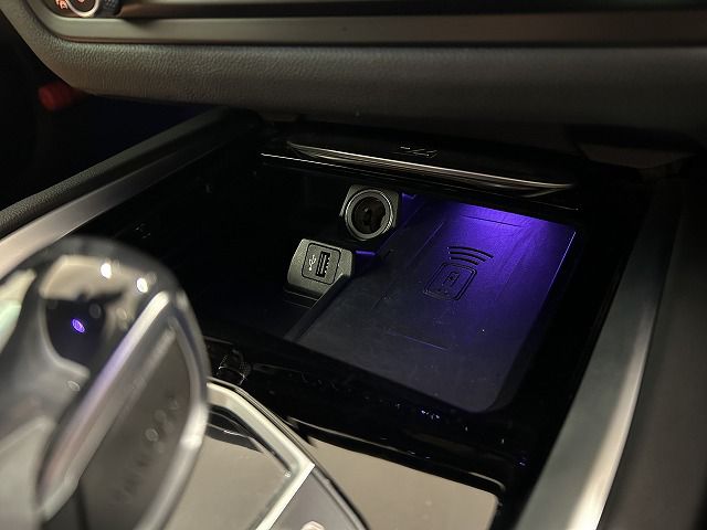 G29 z4 sDrive20i RHD