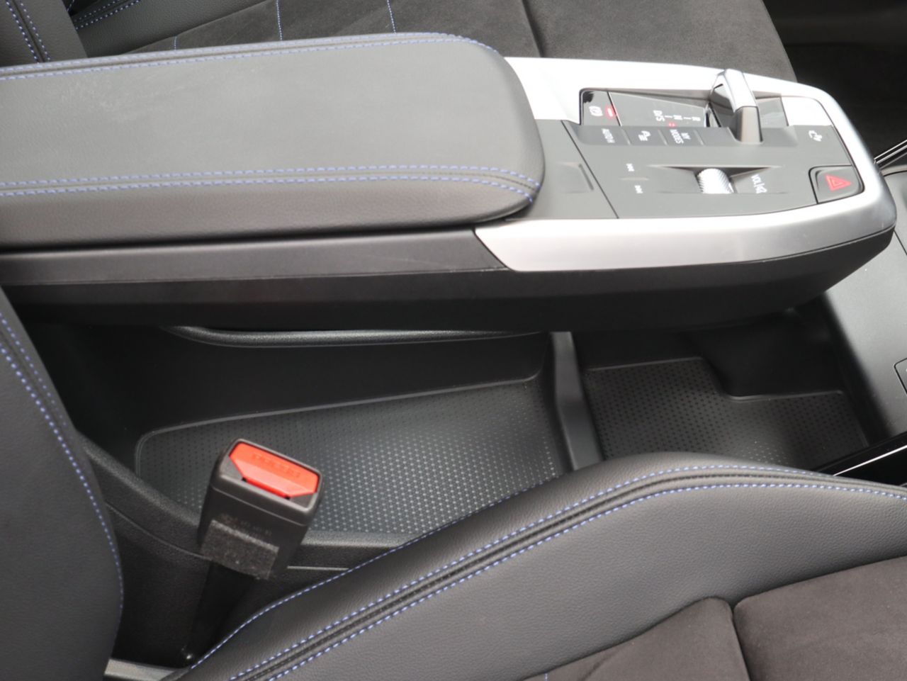 U06 218d Active Tourer B47 2.0d