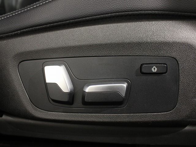 X3 20D