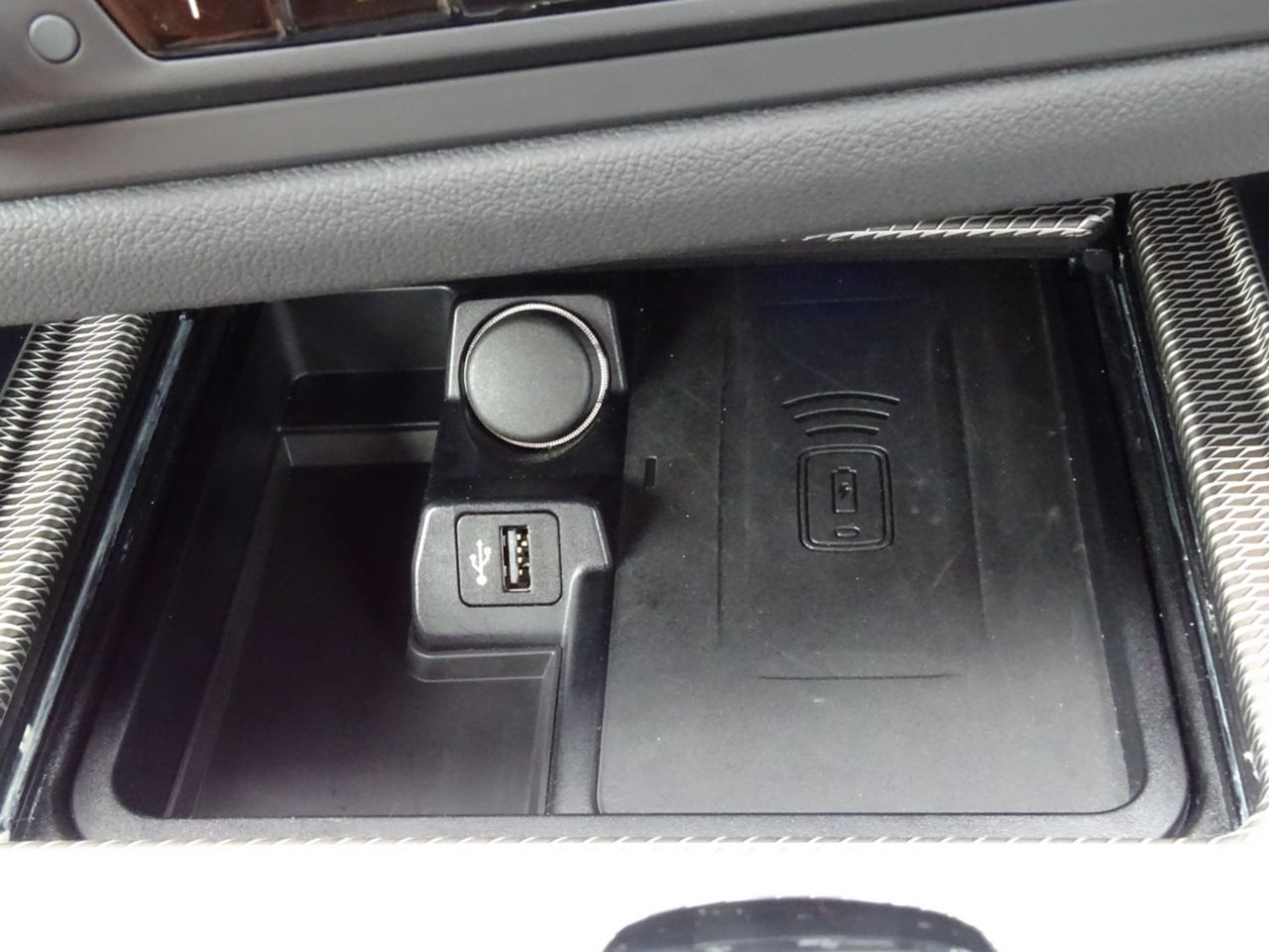 G29 Z4 M40i RHD