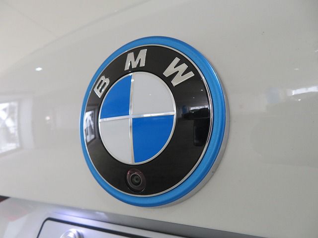 G26 i4 eDrive40 RHD