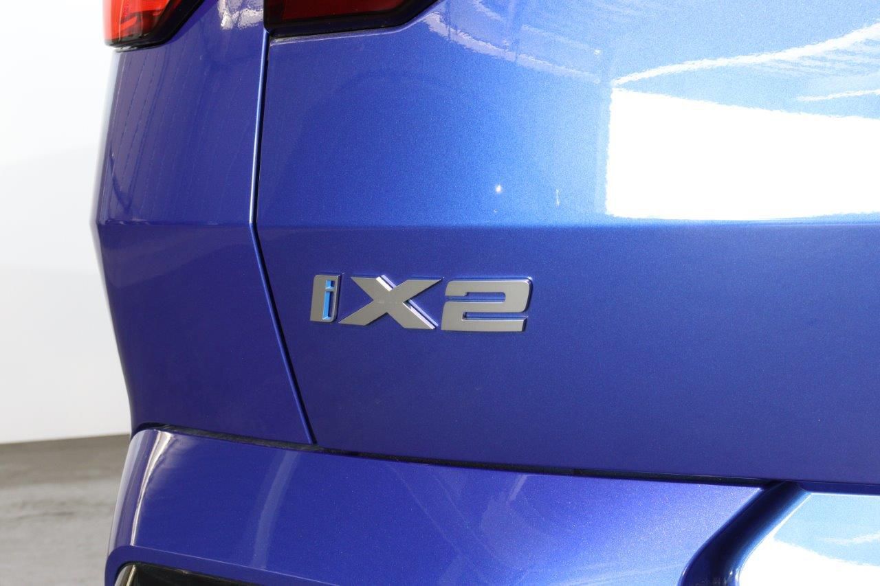 iX2 xDrive30 MSP