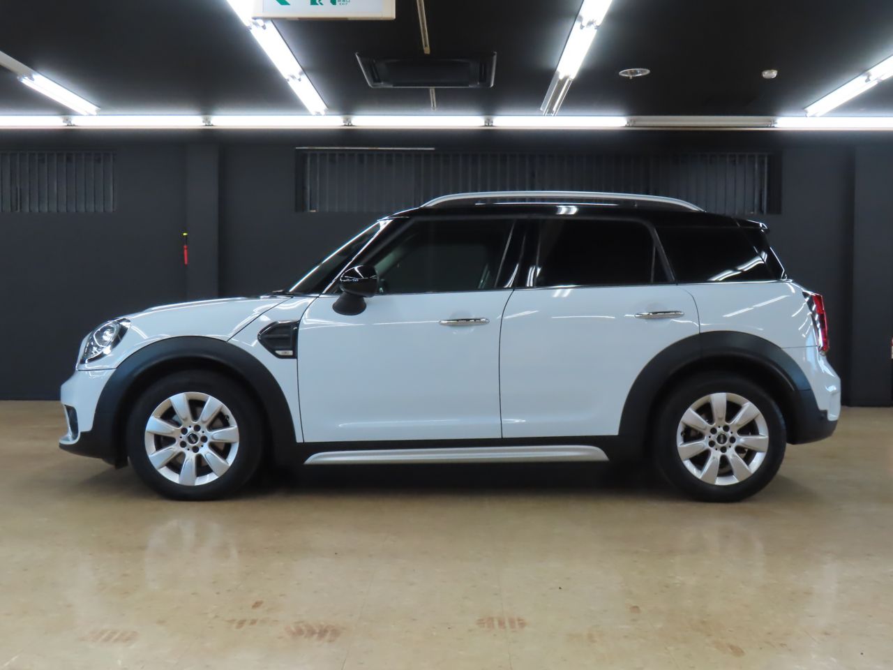 MINI CROSSOVER COOPER D