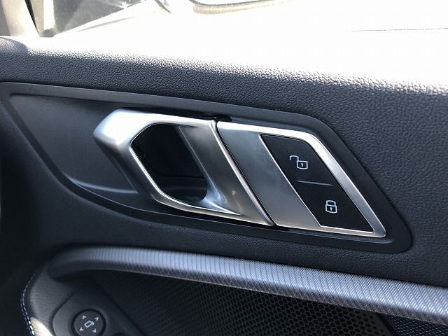 118i RHD