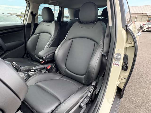 MINI F55 Cooper D 5dr Hatch LCI