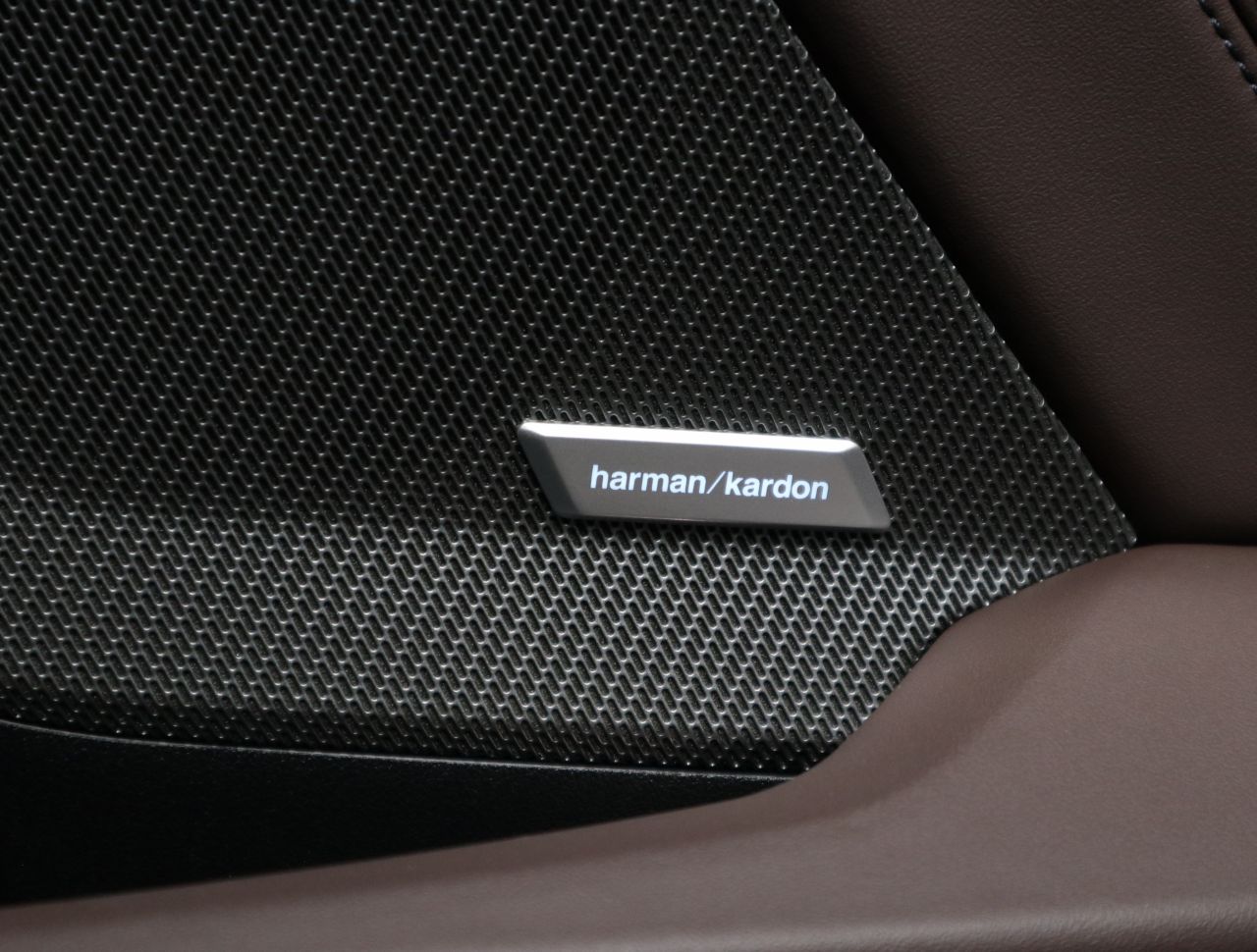 120 Sport Sports Hatch