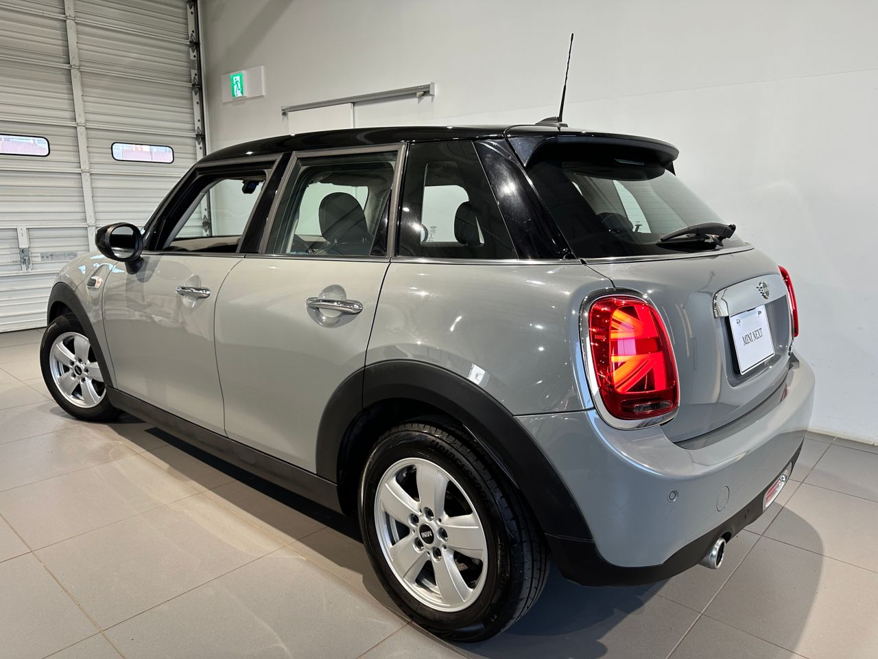 F55 MINI Cooper 5-Door Hatch LCI