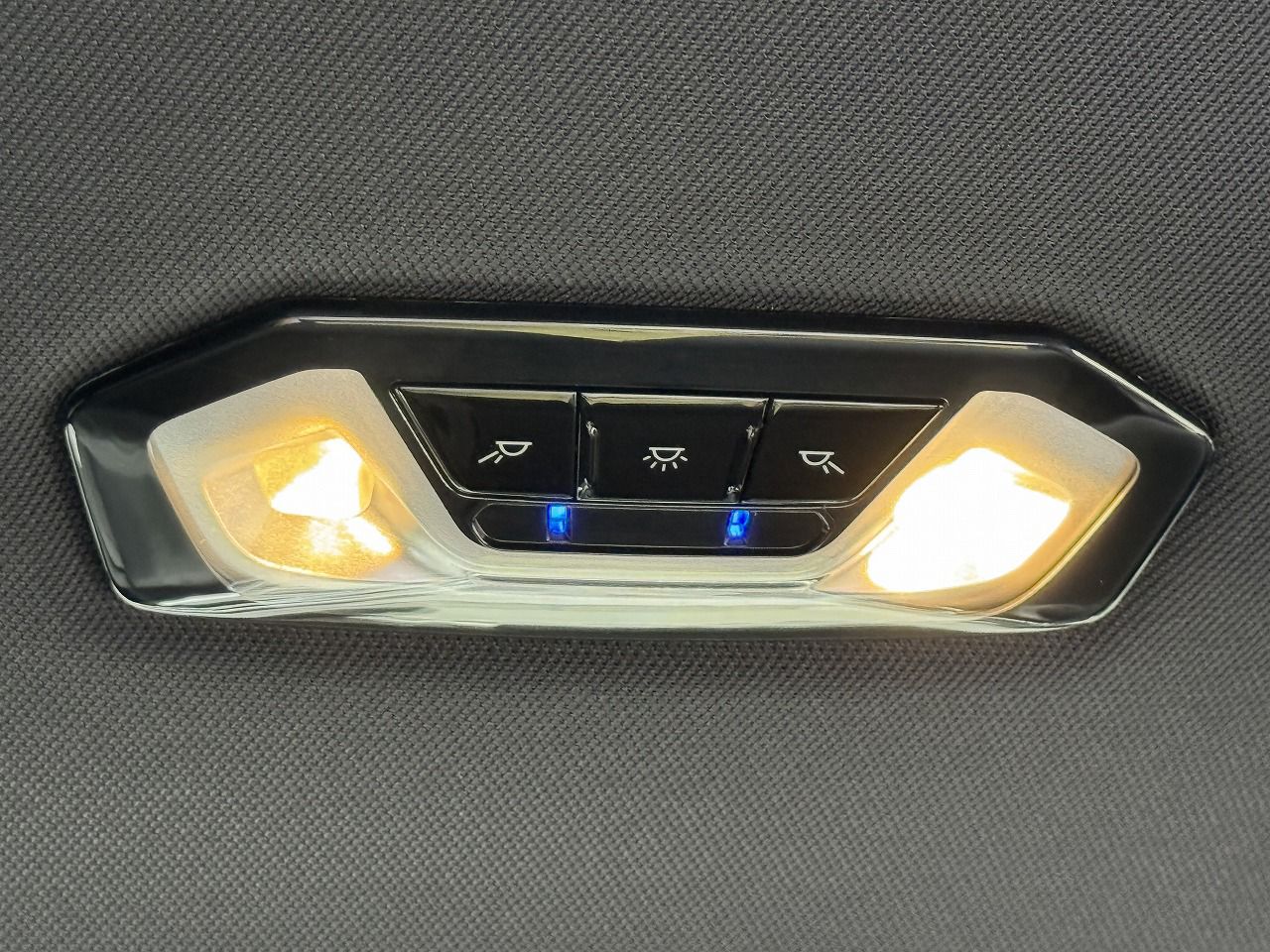 G26 420d xDrive Gran Coupe RHD