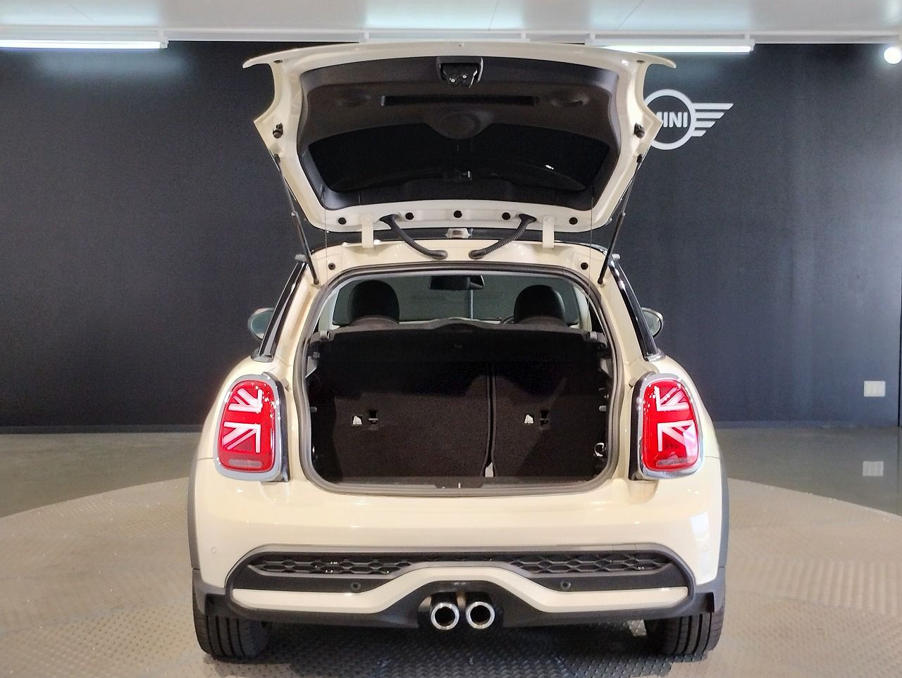 Cooper S 3 doors RHD