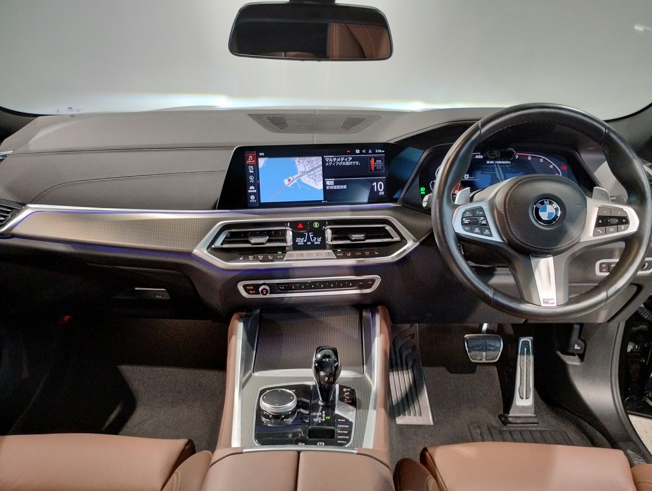 X* M50i RHD