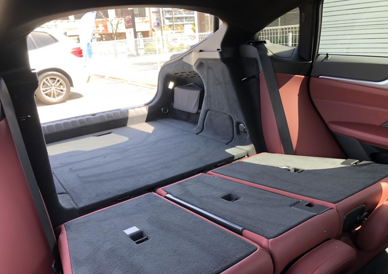 G26 i4 eDrive40 RHD