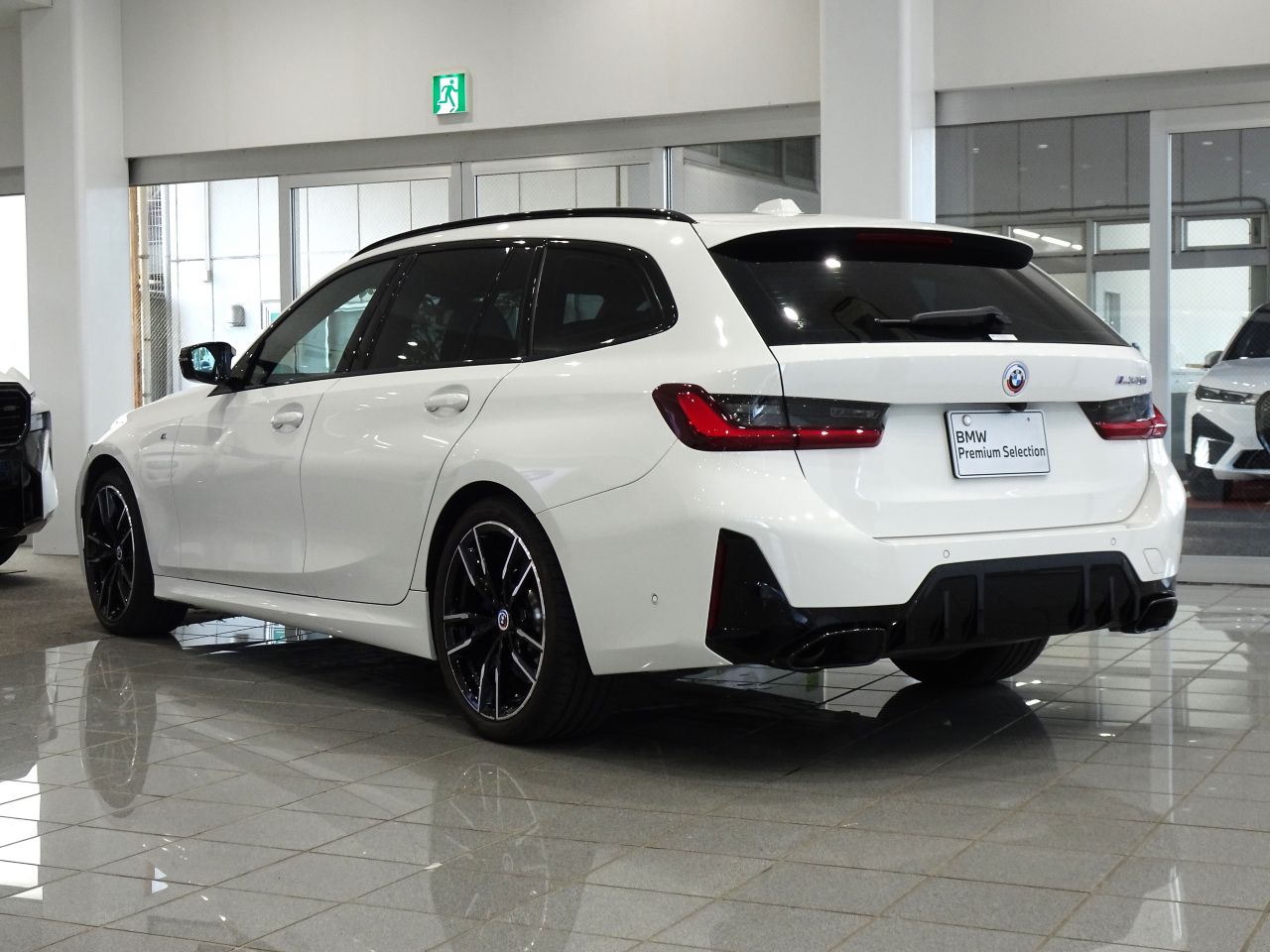 G21 M340i xDrive Touring LCI RHD
