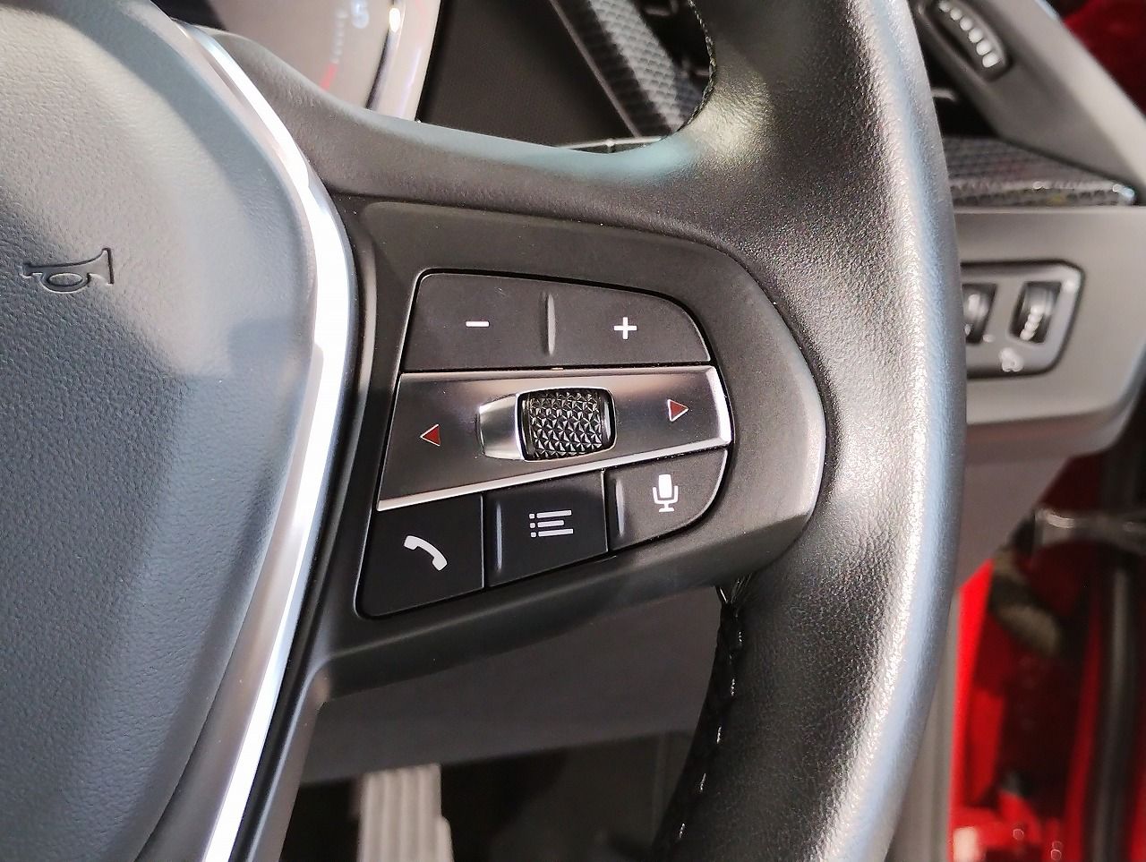 F40 118d Sports Hatch 5-door B47 2.0d