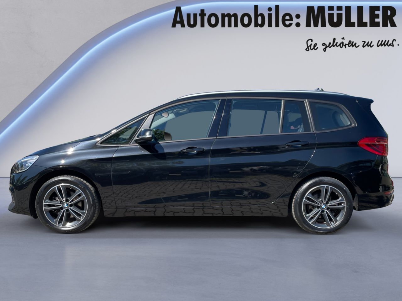 BMW 218