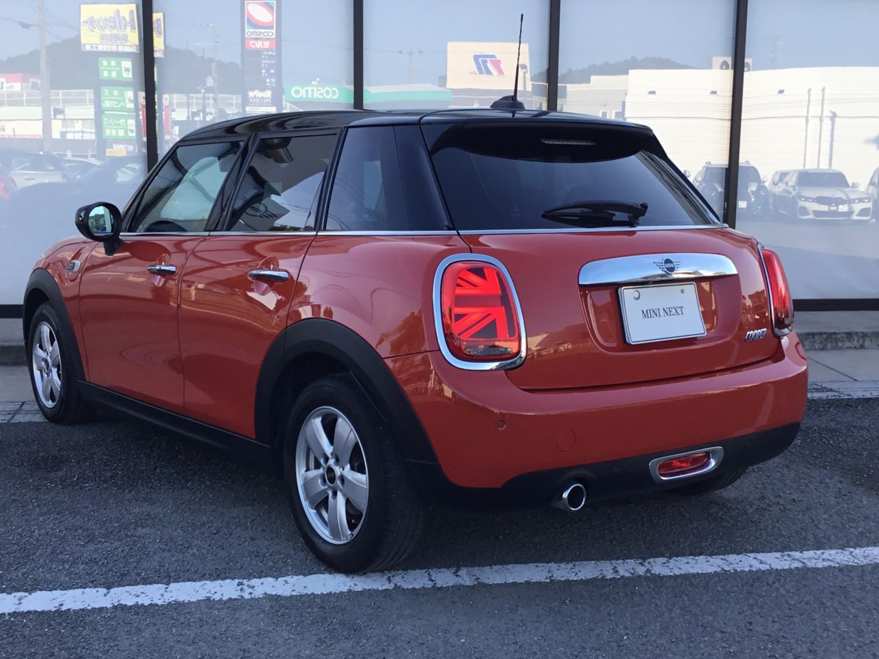 F55 MINI Cooper 5-Door Hatch LCI