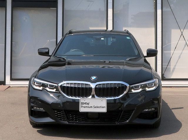 G21 320i RHD