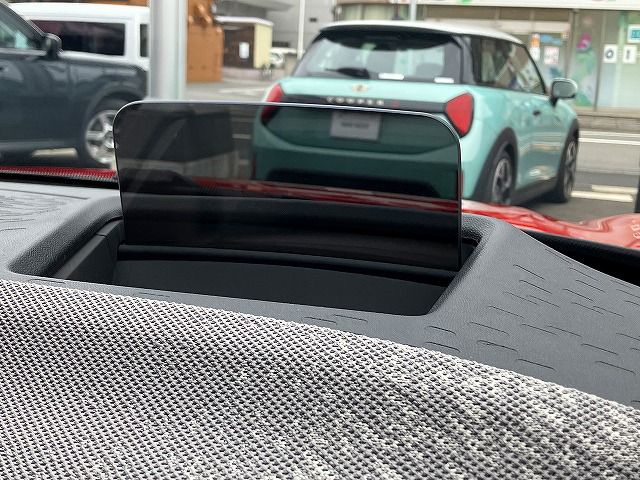 F66 MINI Cooper C 3Dr