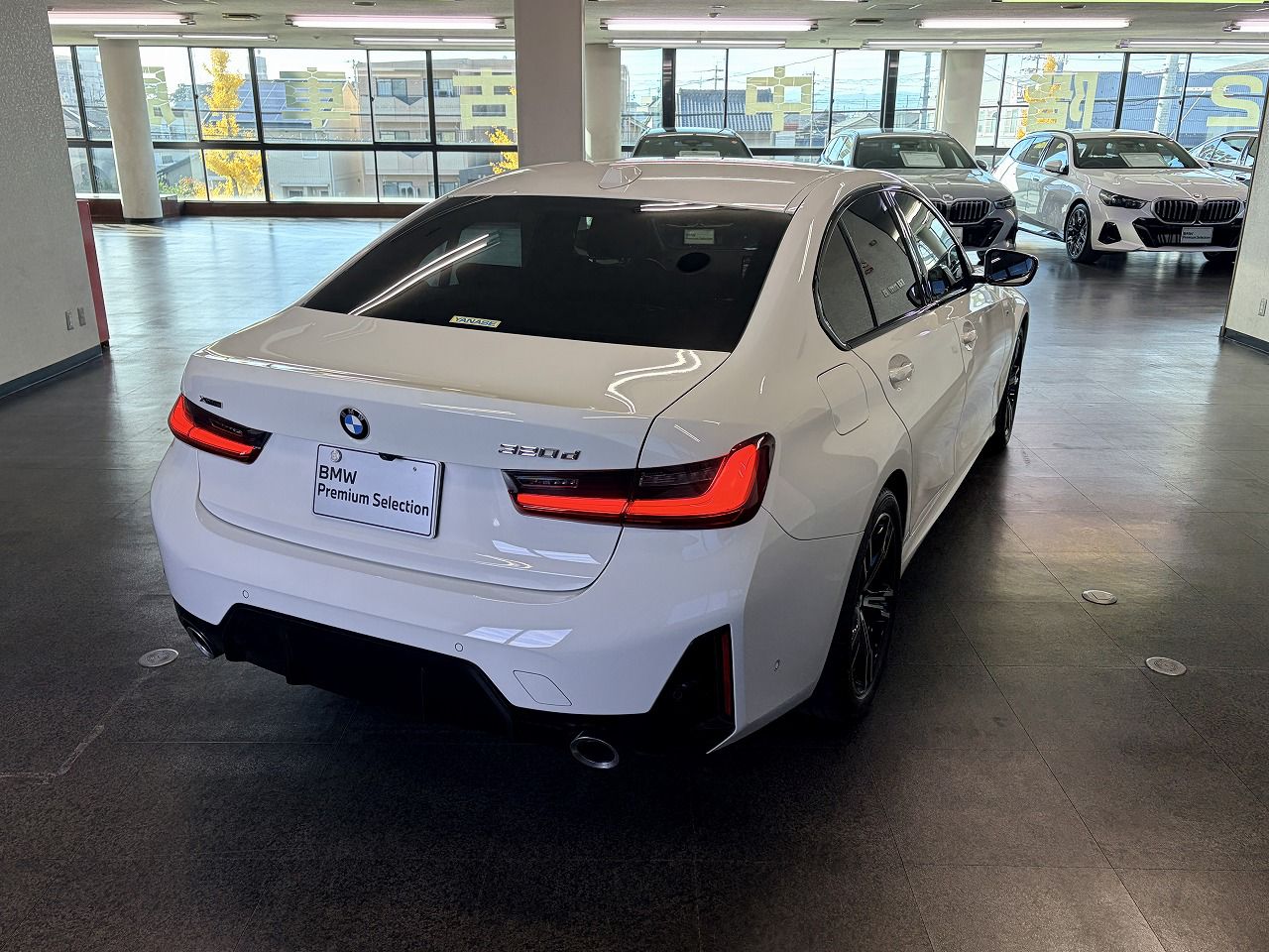 320d xDrive Berline RHD