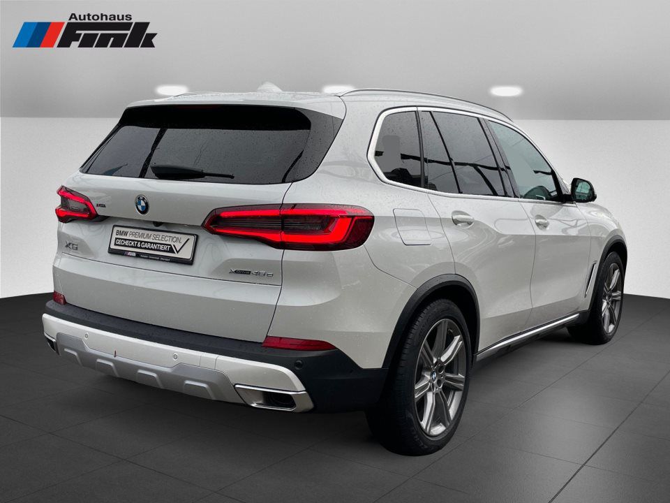 X5 xDrive45e