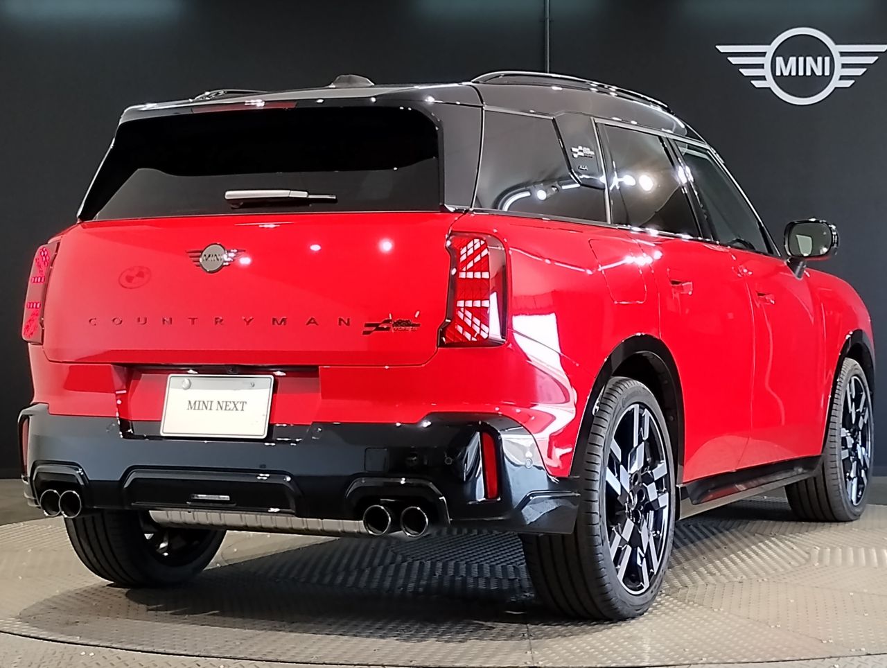 U25 MINI John Cooper Works Countryman ALL4