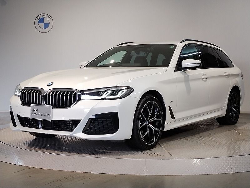 523d xDrive Touring M Sport