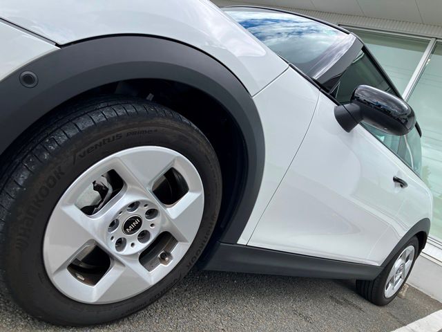 F66 MINI Cooper C 3Dr