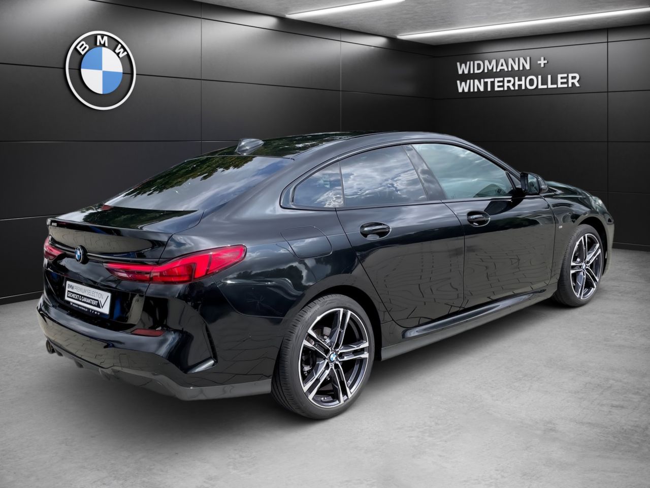 BMW 218