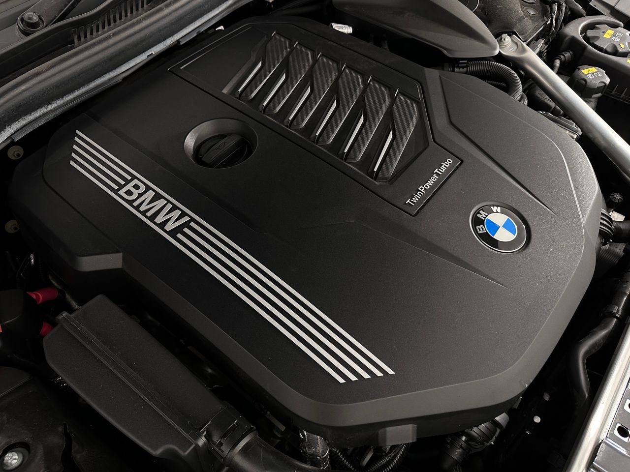 BMW 840i Gran Coupe | 840 | 8シリーズ | BMW | 車両 | IUCP JP