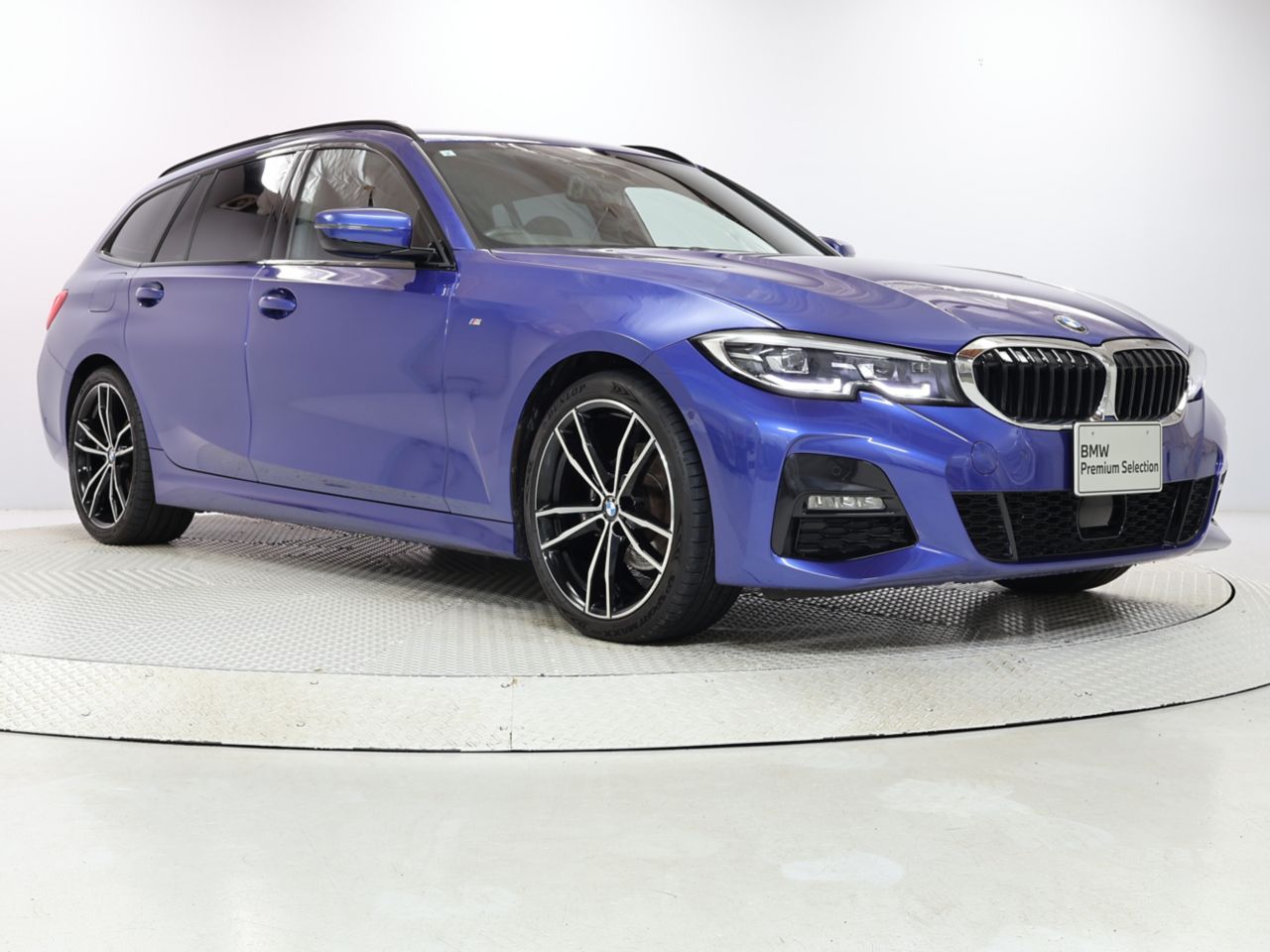 G21 320i RHD