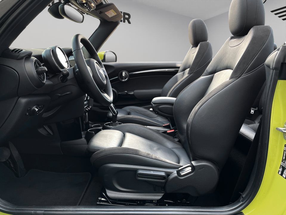MINI Cooper Cabrio