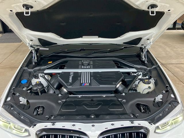 X4 M RHD