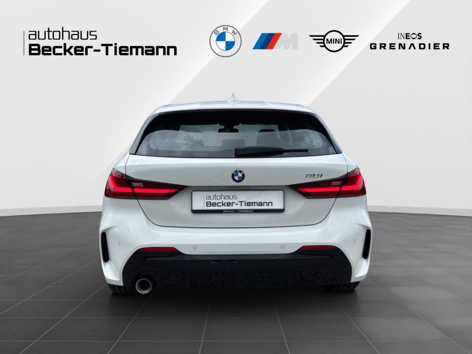 BMW 118