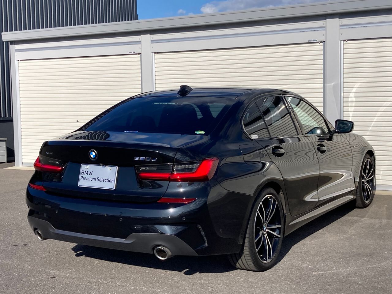 G20 320d xDrive RHD Saloon